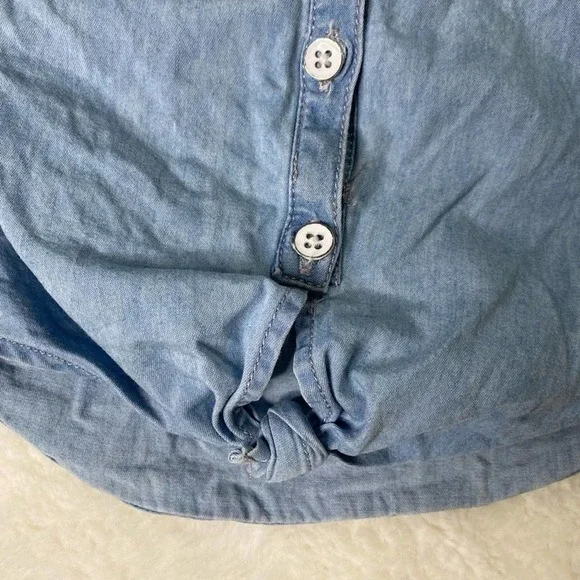 Old Navy Denim Short Sleeve Top Size 12-18 Months - Picture 3 of 4